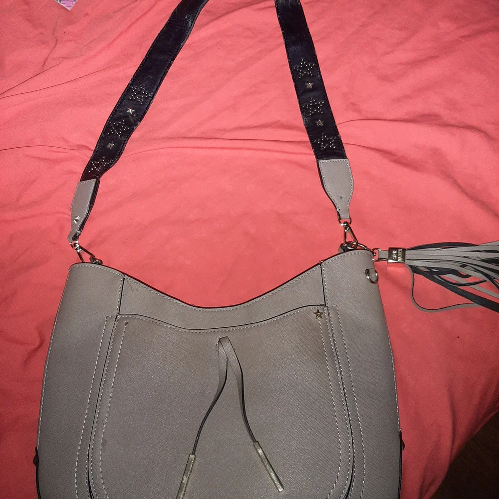 Steve Madden Hobo Bag - Picture 3 of 8
